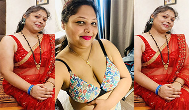 Horny Noida Bhabhi Fucking Pussy Video